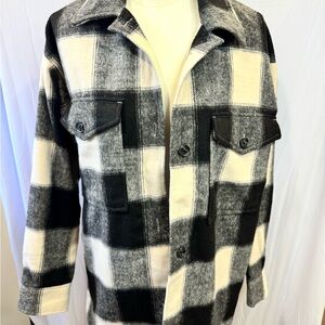 Banana Republic Black and White Checkered Shirt Jacket
